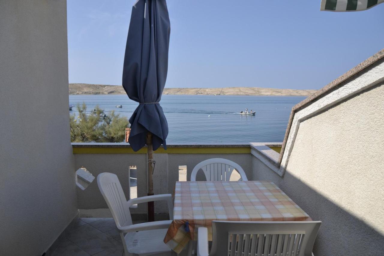 Apartments By The Sea Kustici, Pag - 6335 Zubovići Kültér fotó
